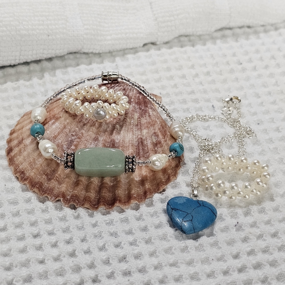 Pearl and Turquoise Bracelet, Necklace, and Ring Jewelry Bundle Set - Picture 2 of 15